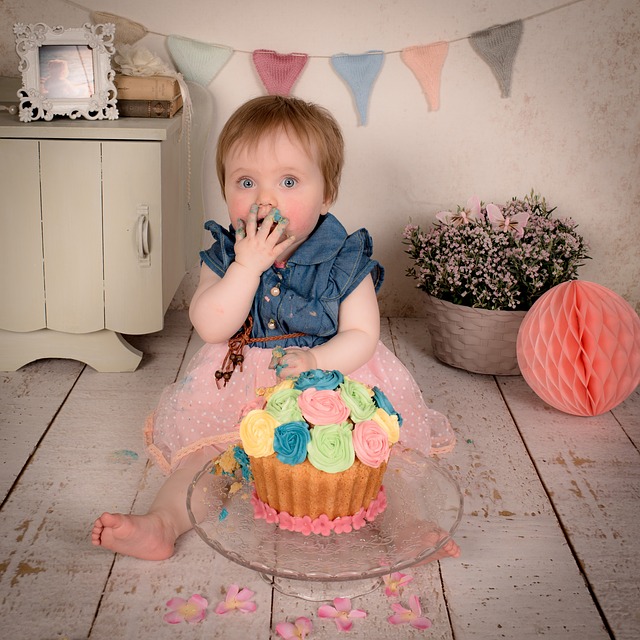1歳の誕生日のお祝いに 赤ちゃんでも食べられる 人気のスマッシュケーキから豆乳クリーム 手作りまで Piggymarkコブタジルシ